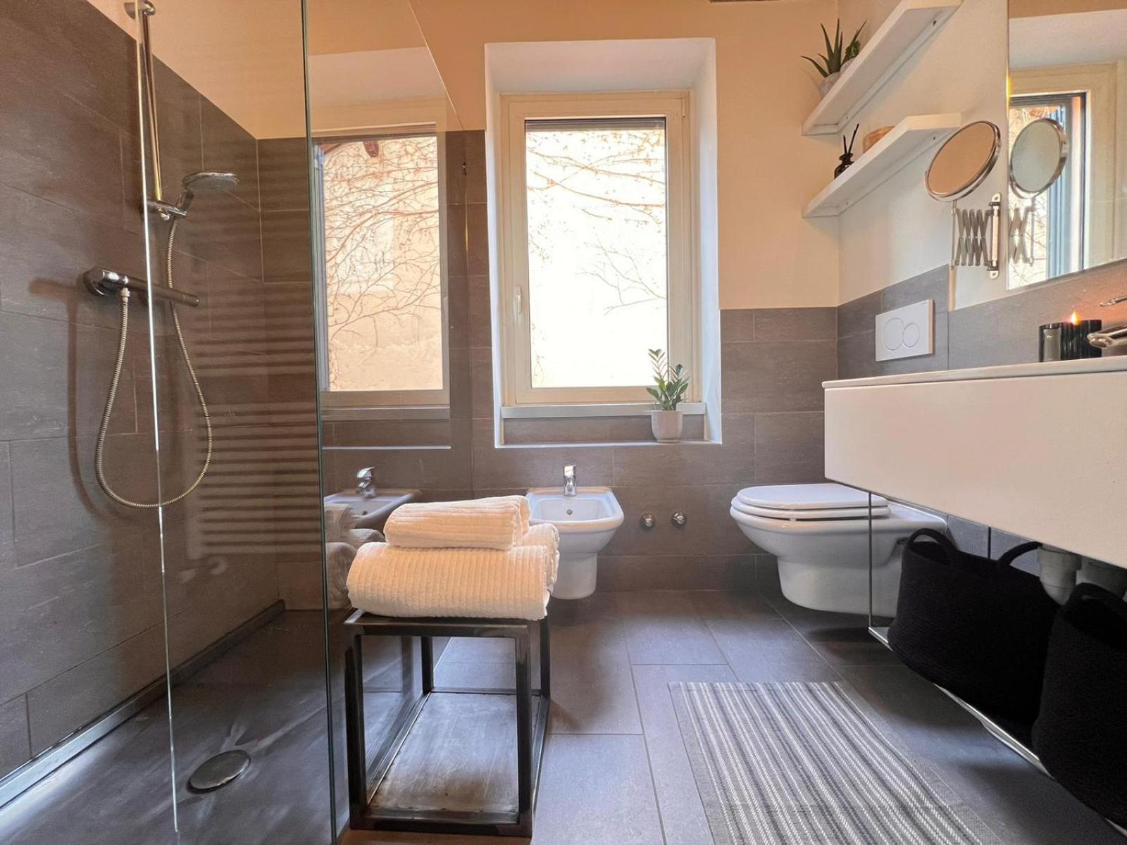 Casa Di Milo Apartment Cernobbio Bagian luar foto