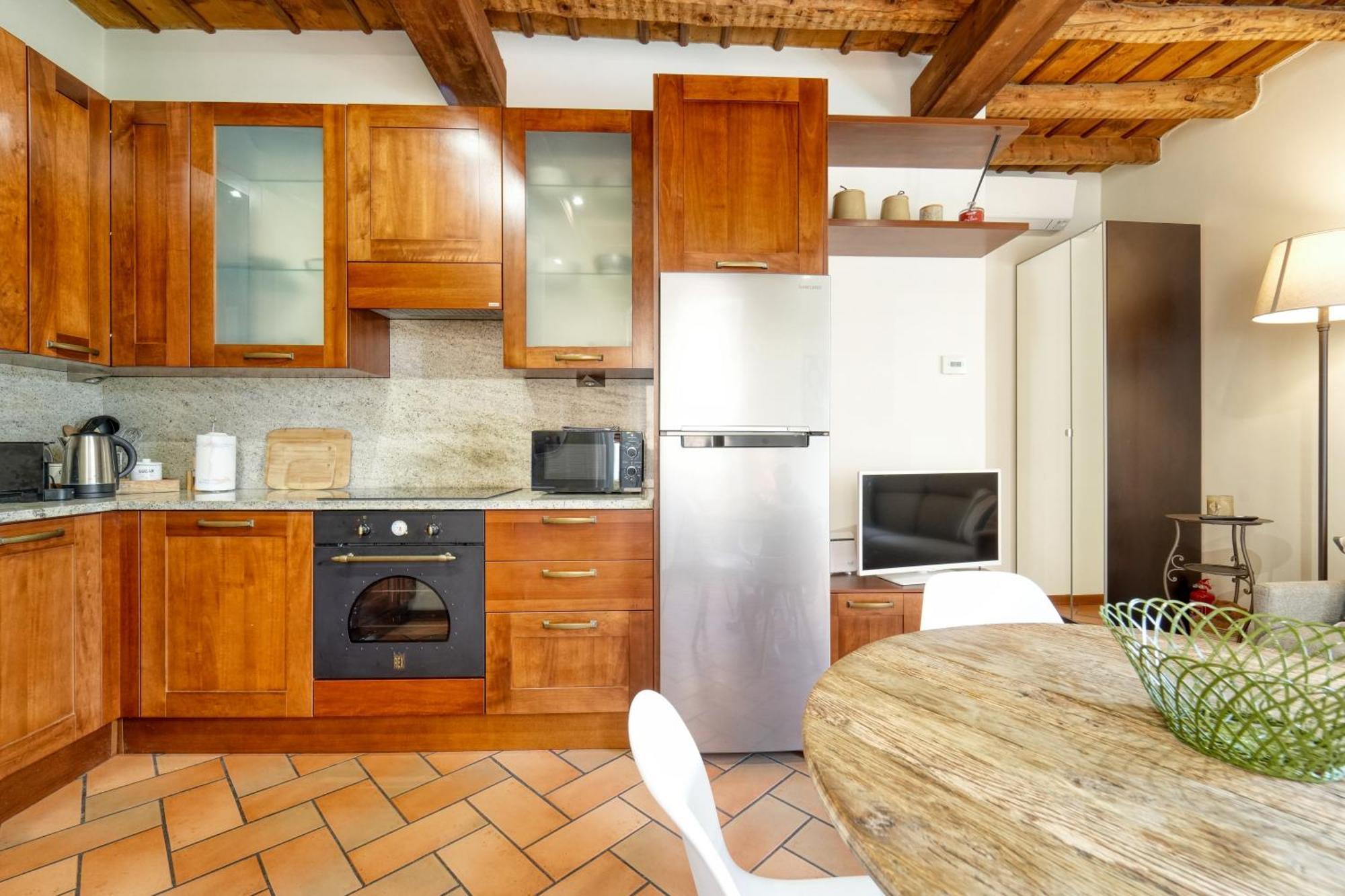 Casa Di Milo Apartment Cernobbio Bagian luar foto