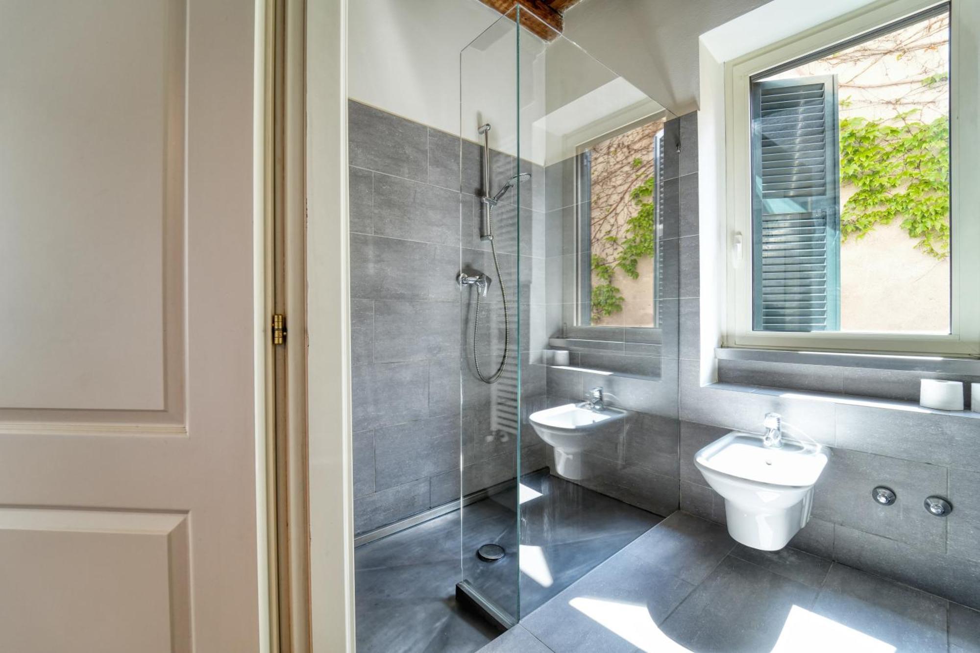 Casa Di Milo Apartment Cernobbio Bagian luar foto